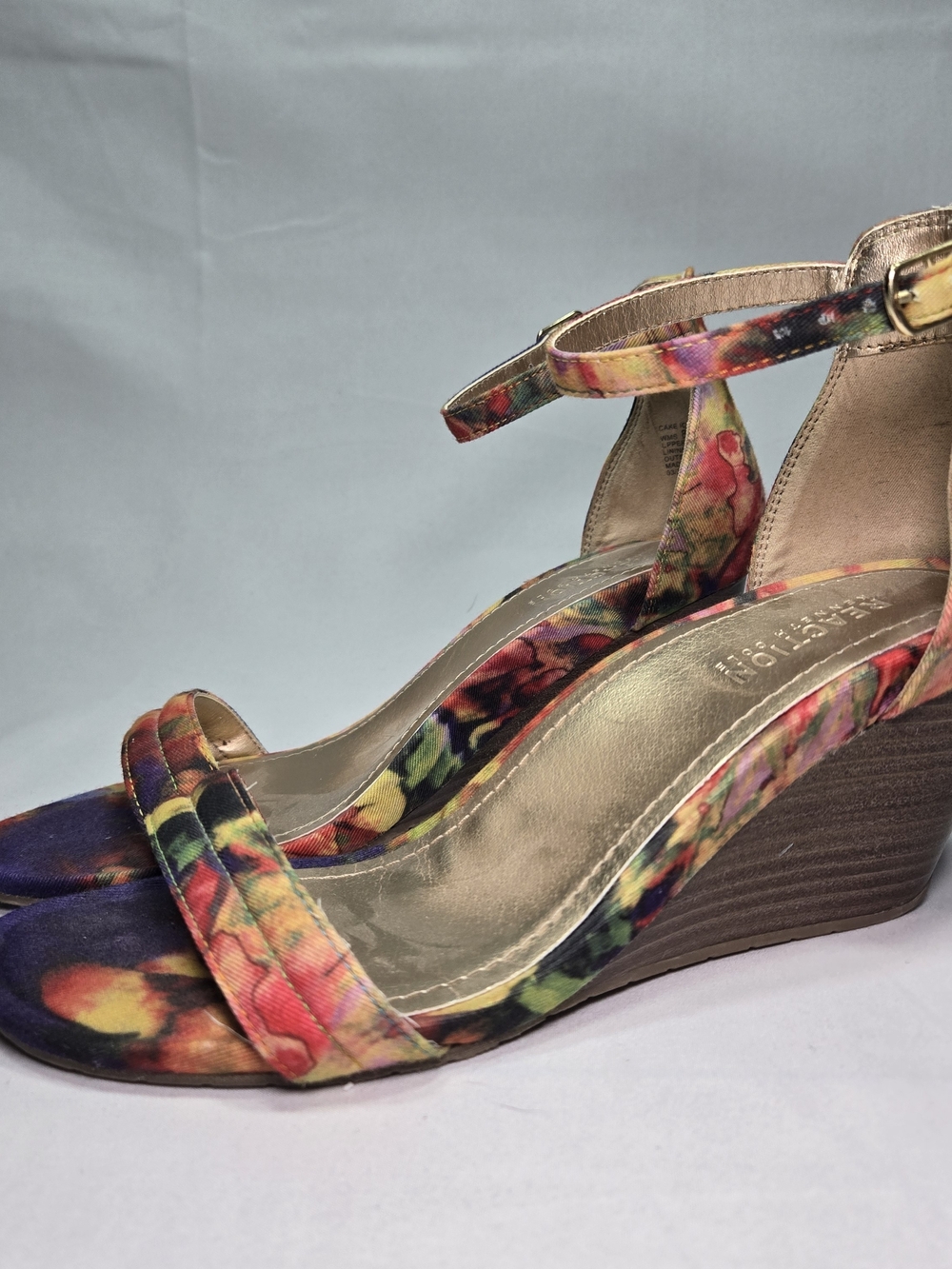 Kenneth Cole Wedge Heels Sandals Open Toe Sz 8.5 Boho Summer Dress Travel Beach